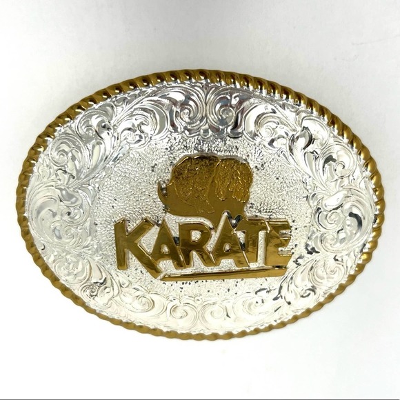 Crumrine KARATE Belt Buckle 3.5”x2.75” Silver & Gold - Picture 5 of 9
